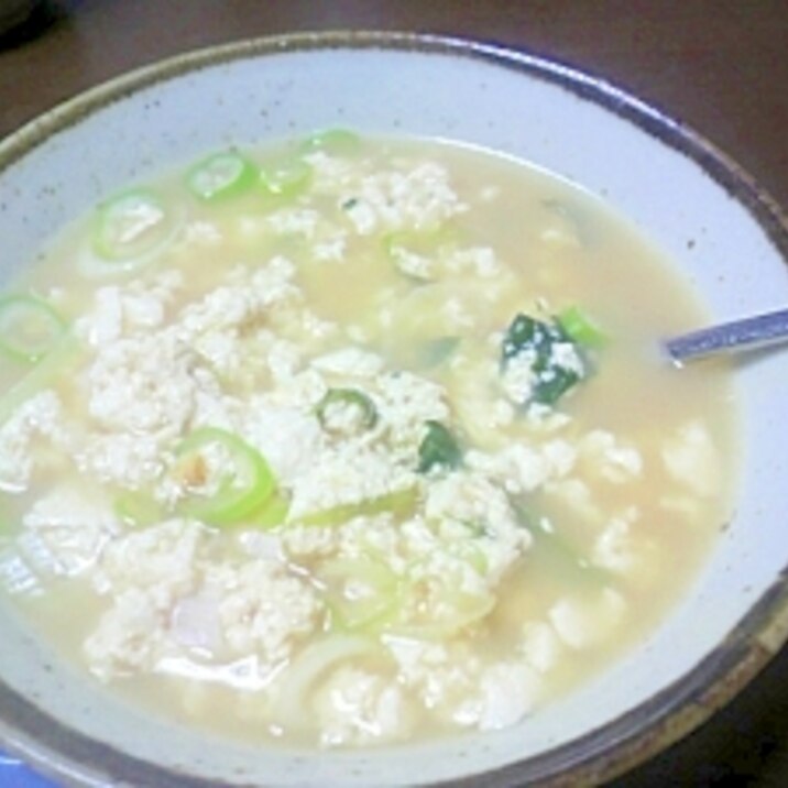 豆腐と卵のふわふわスープ